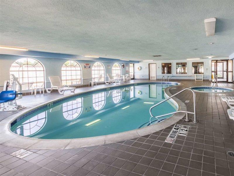 Quality Suites Burleson - Ft Worth Kültér fotó