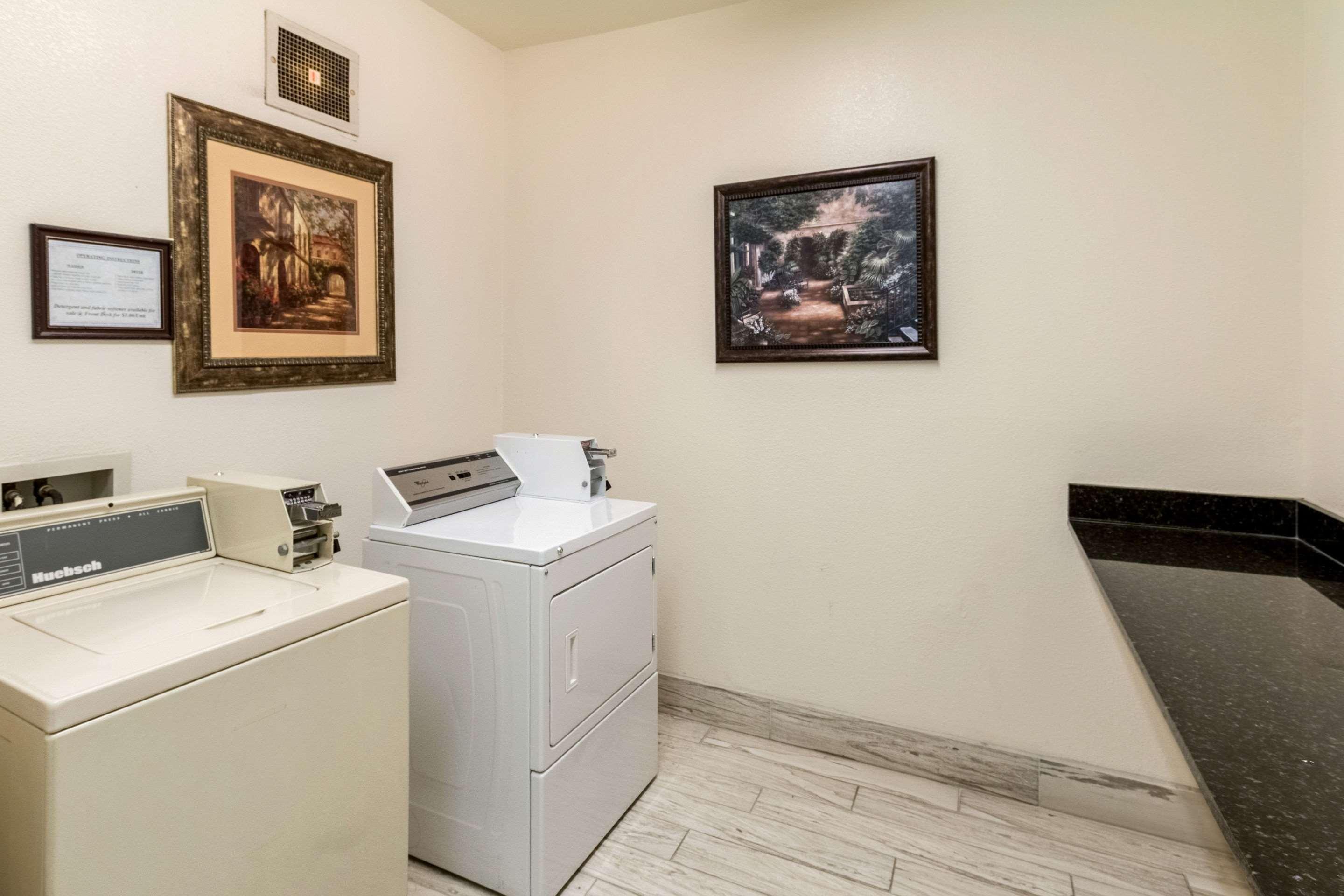Quality Suites Burleson - Ft Worth Kültér fotó